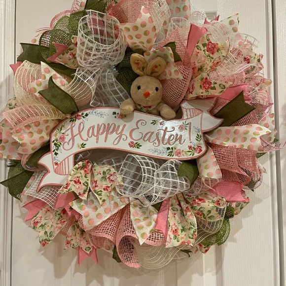 EASTER WREATH Spring Wreath with removable bunny! Victorian vibe with soft color - Picture 7 of 9